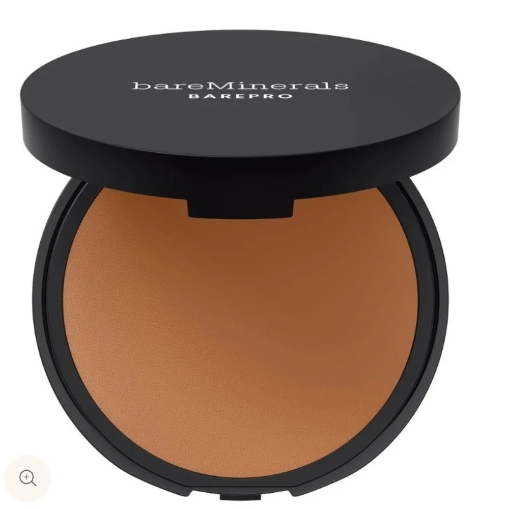 bareMinerals Barepro Performance Wear Powder Foundation Deep50 Cool Matte Finish